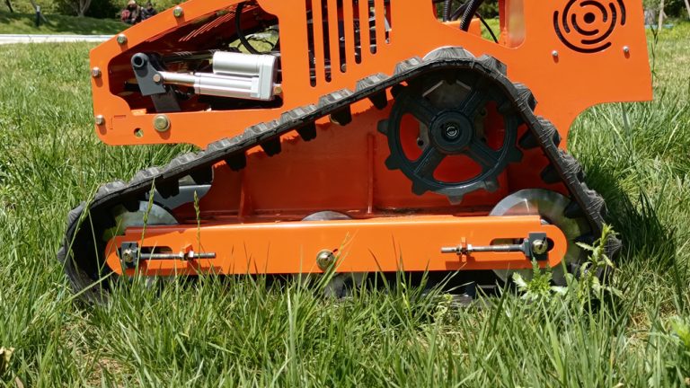 China made remotely controlled field grass cutting machine, chinese cordless incline mower