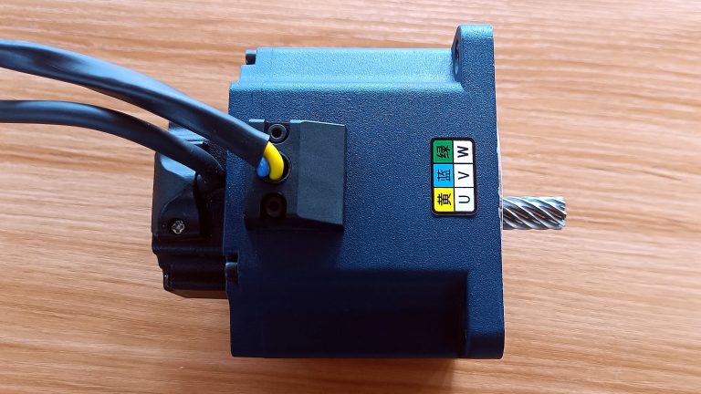 Micro Servo Motor