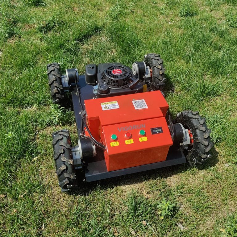 Factory Direct Sales Low Price Buy Online Remotely Controlled Track Brush Cutter