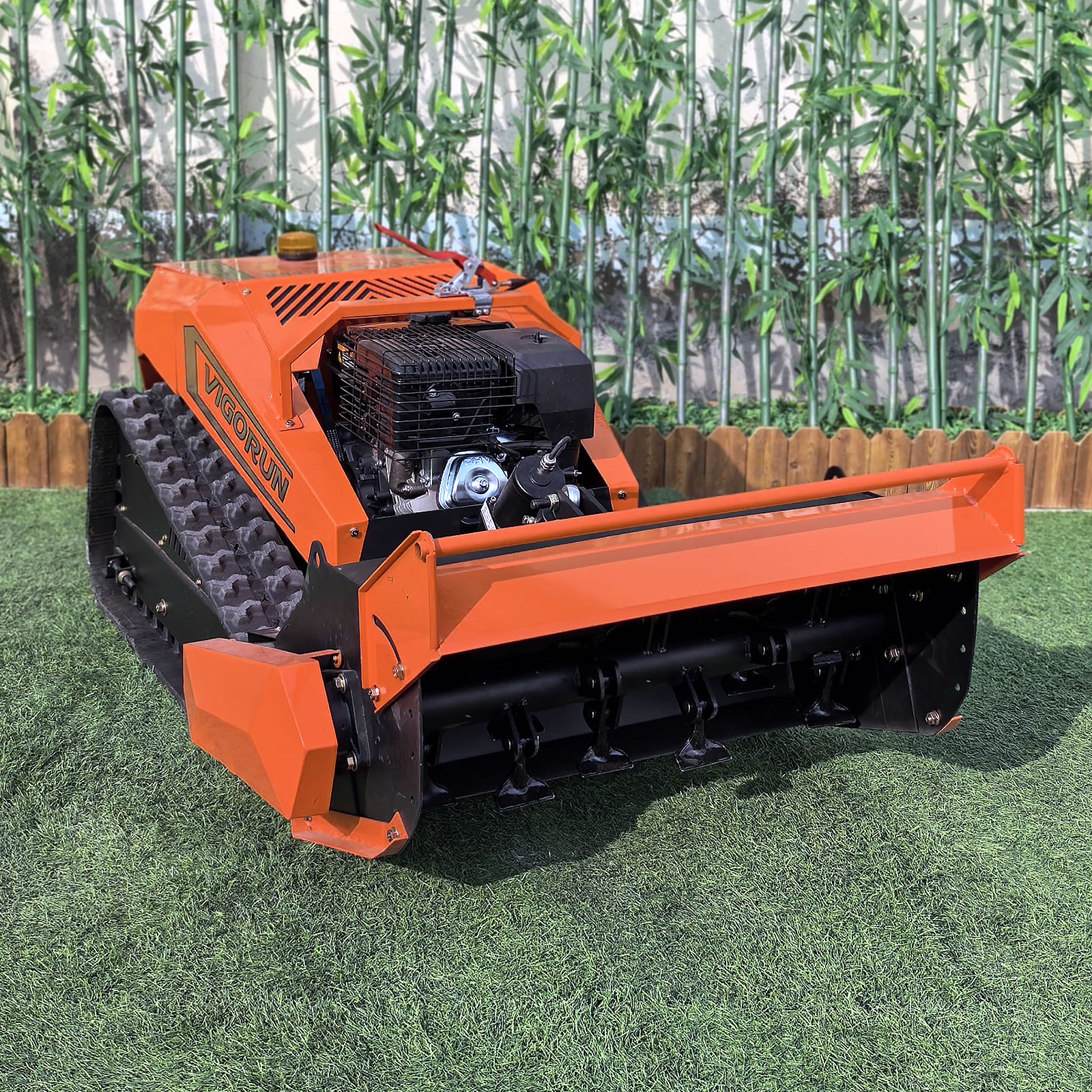 Remote controlled hammer mower (MTSK800 with hammer flail) - Image 2